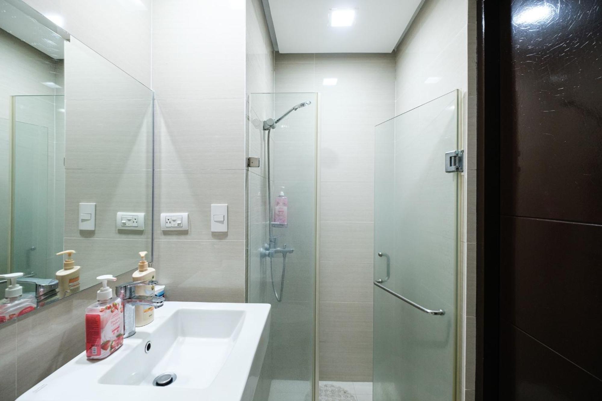 Family Staycation, Greenbelt Hamilton, Isabel'S Makati Rooms Makati City Buitenkant foto